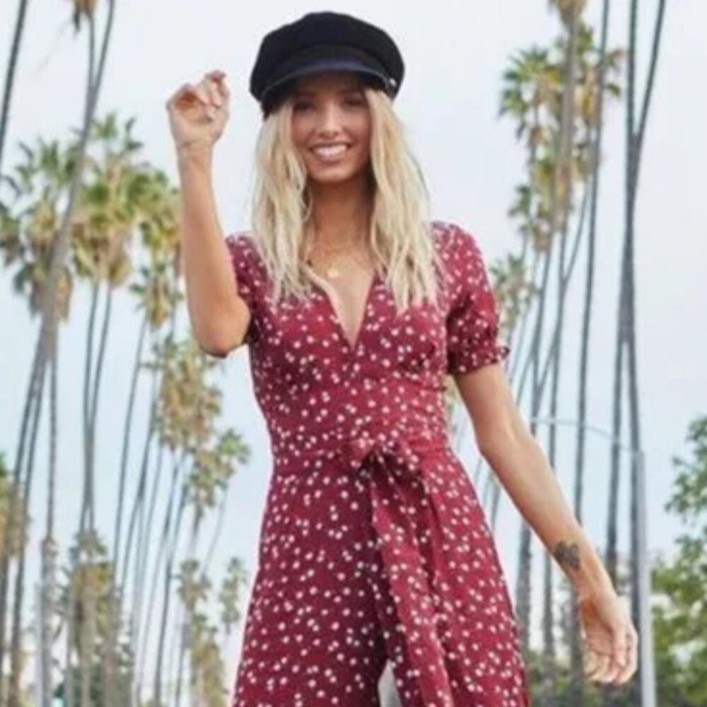 Faithfull The Brand Burgundy Floral Jumpsuit flowy pant deep neckline sz 4 small